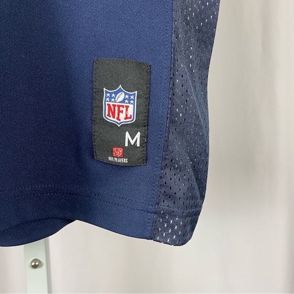 Seahawks Wilson #3 Youth Medium 10/12 Football Jersey Sports NFL Team Apparel - Picture 3 of 7